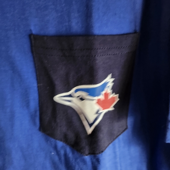 NWOT Blue Jays Tshirt - Picture 3 of 5